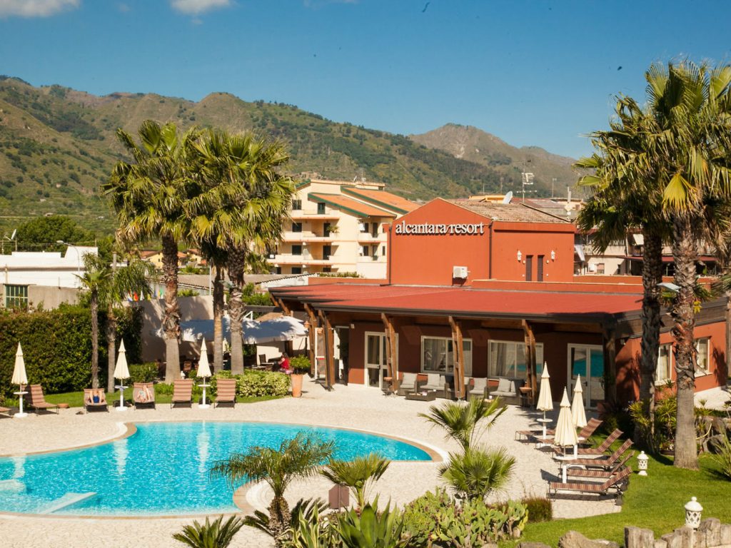 4* Hotel Alcantara Resort